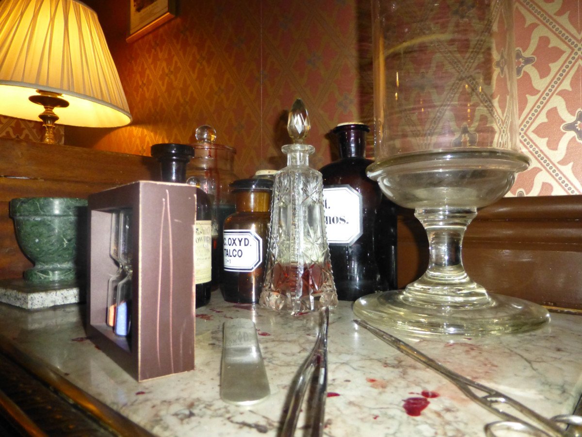Blood and poison bottles at theJack the Ripper Museum London