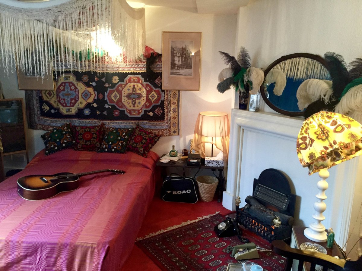 Handel and Hendrix House's in London Jimi Hendrix bedroom 