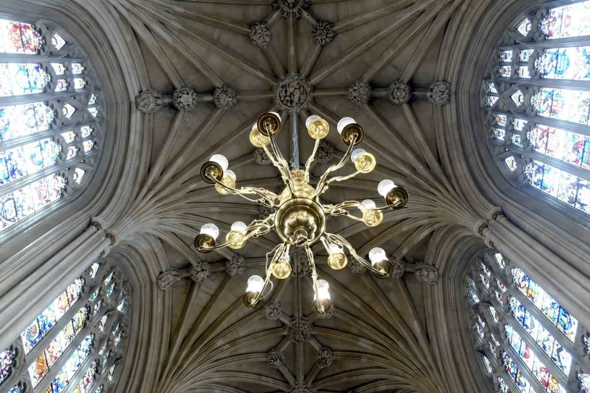 St Stephens Hall brass Chandelier in house of parliment tour.