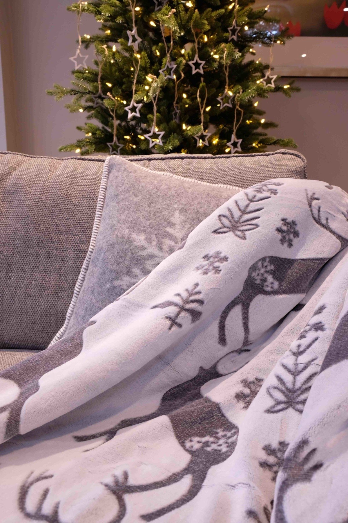 Cox and Cox contemporary Christmas decorating stag reindeer blanket fleece