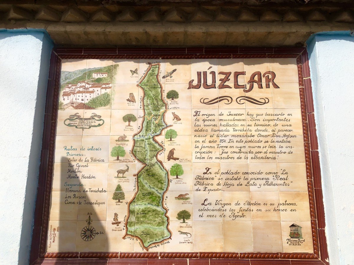 Papa Smurf in Visit Júzcar the Smurf Village in Spain map