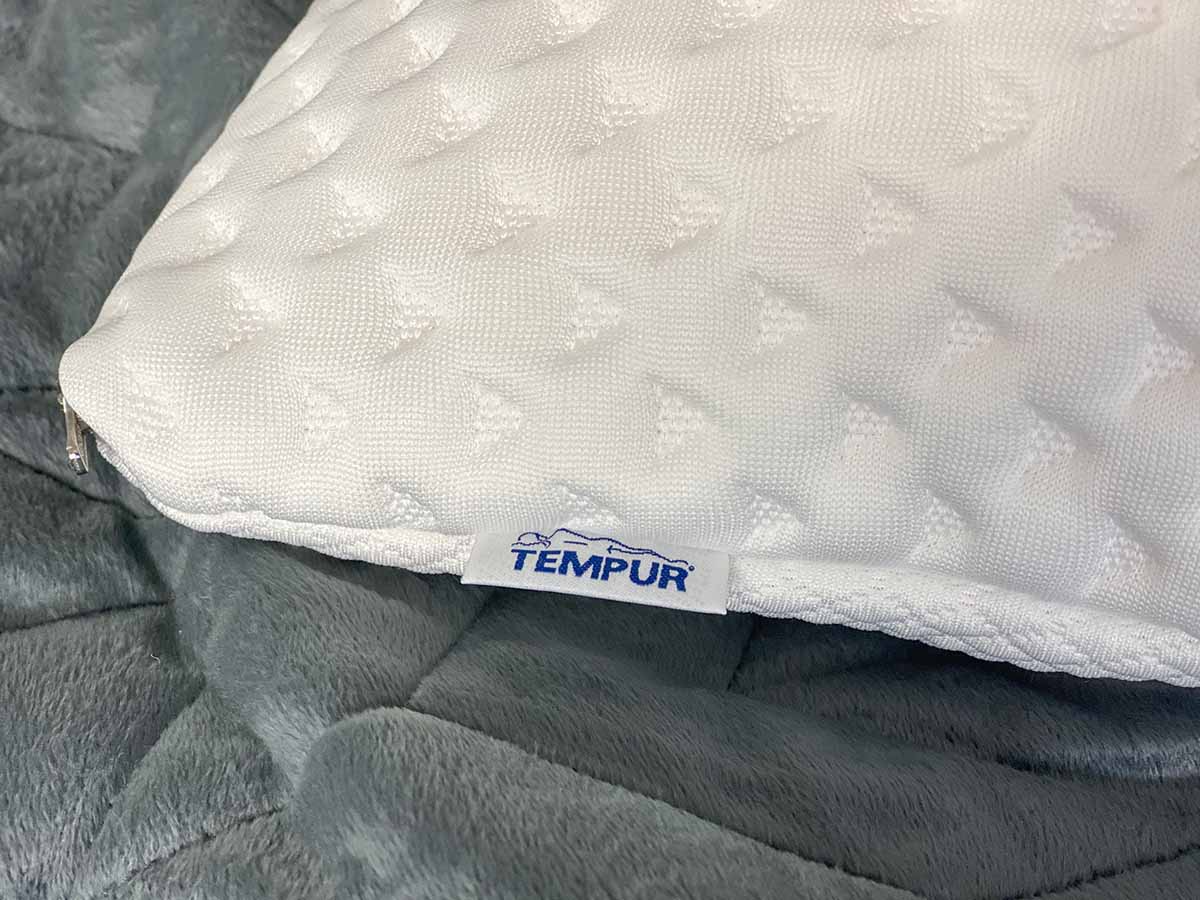 TEMPUR® Classic Cushion with visco-elastic NASA memory foam
