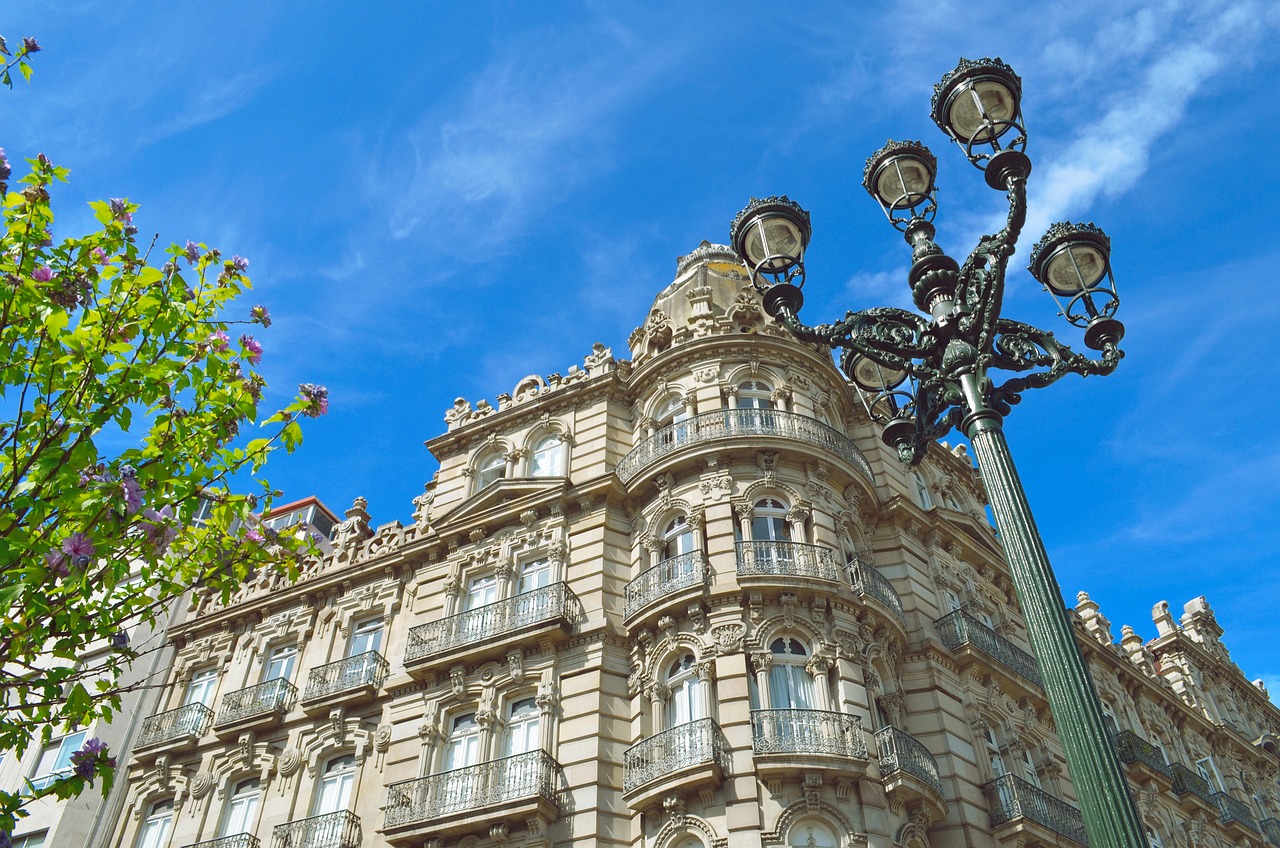 Vigo architecture Image by Mandell Forrest from Pixabay