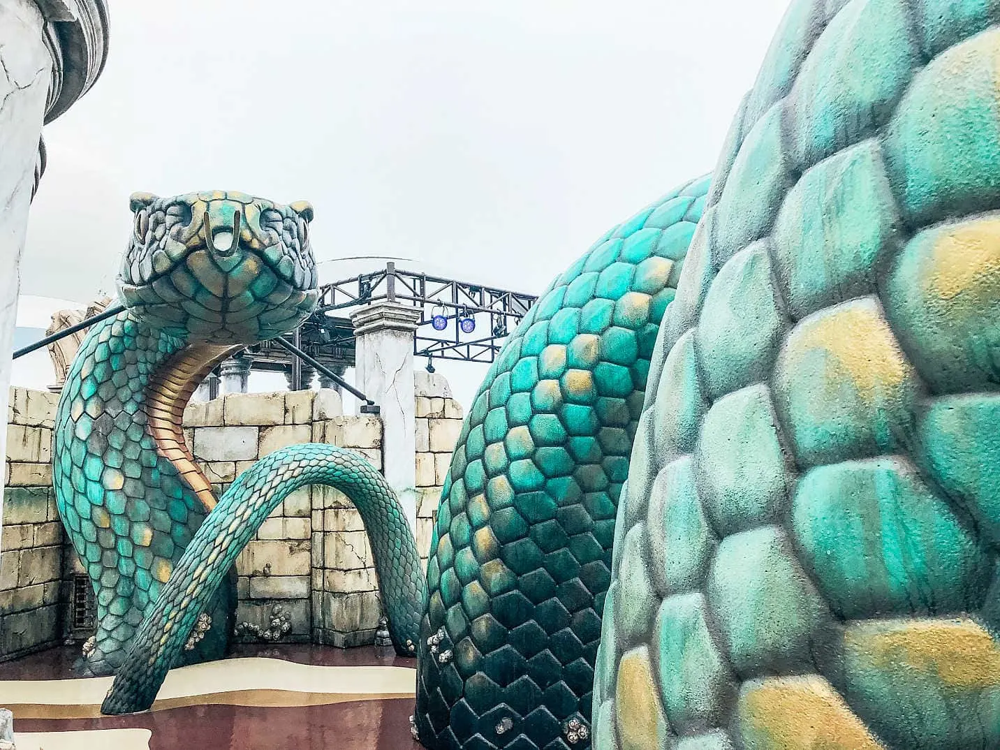 The original laser quest snake on Main Pool On Norwegian Encore