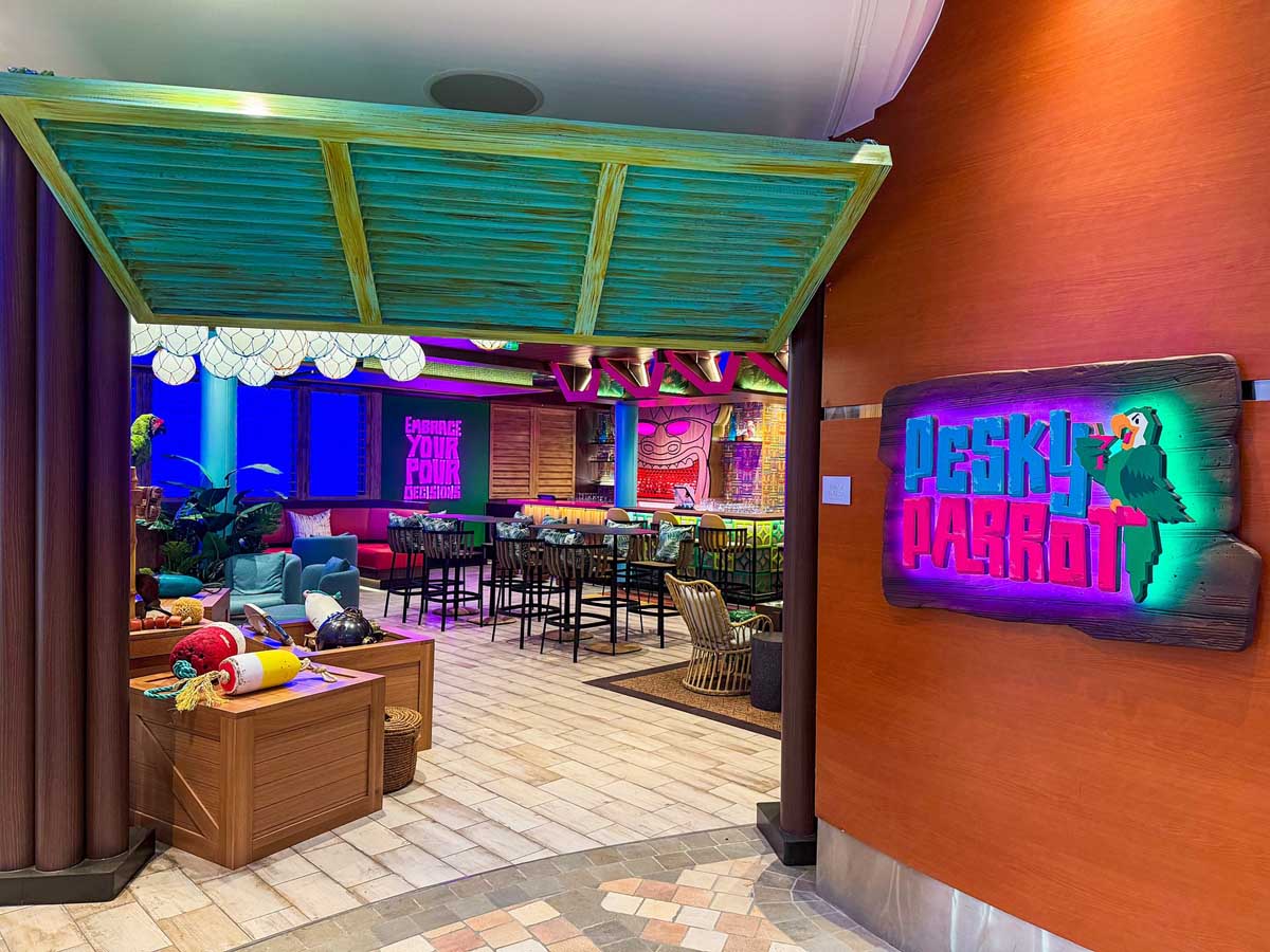 Pesky Parrrot on Allure of the Seas
