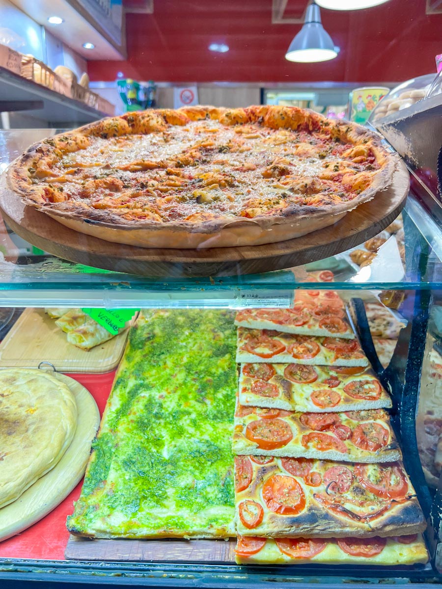 Pizza and foccia in Genoa
