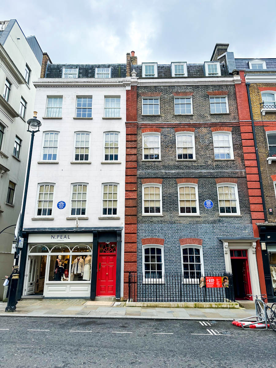 Handal-and-Hendrix-House-