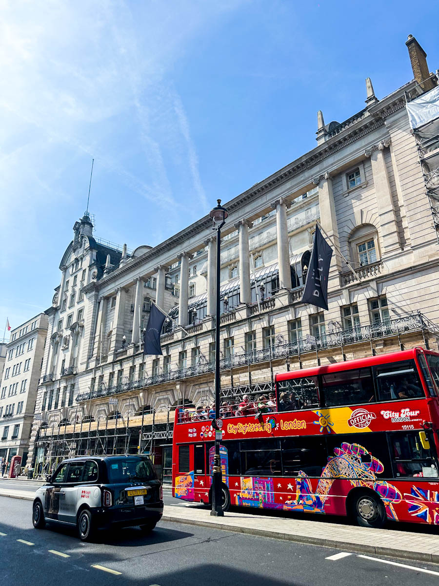 double decker bus london