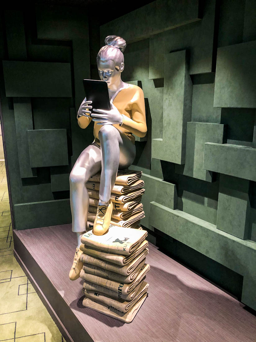 MSC Bellissima bowling sculpture of girl and books