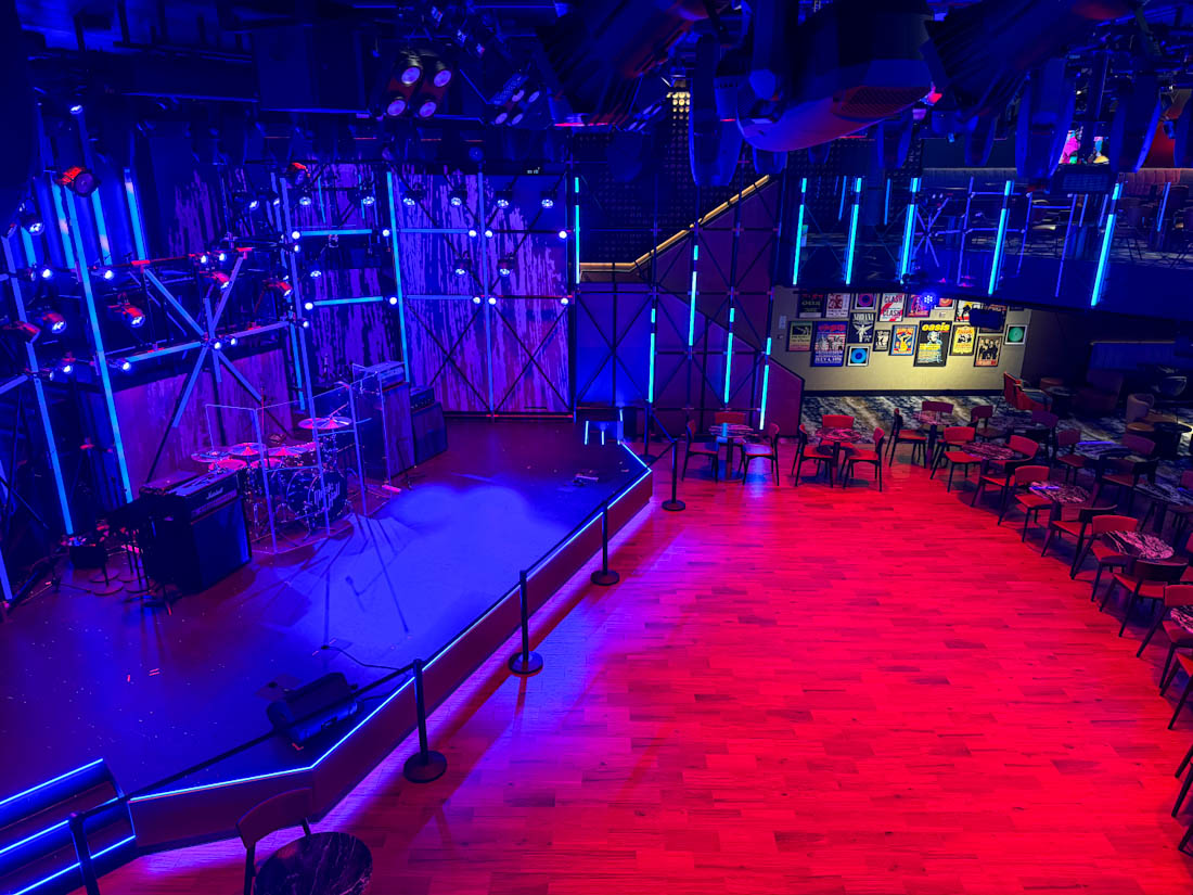 music hall Star of the seas