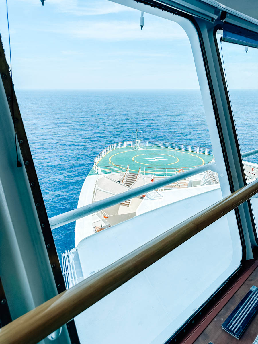 Celebrity-Infinity-Bridge-tour with view of the helipad